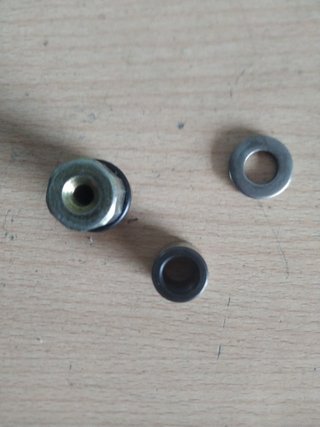 Tornillo campana embrague derbi variant