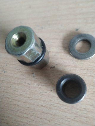 Tornillo campana embrague derbi variant