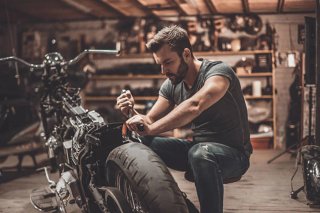 Busco mecanico despiezador de motos