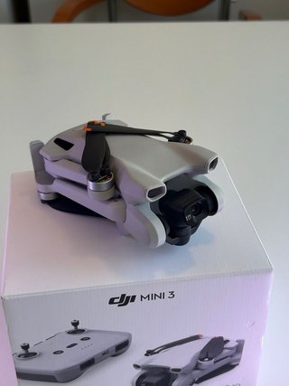 IMPECABLE DJI Mini 3