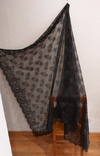 Mantilla Negra Encaje S.Santa (Excelente estado)