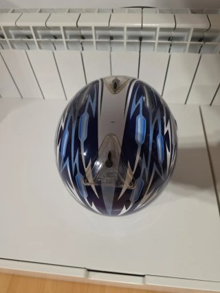 Casco Arai Azul y Plateado