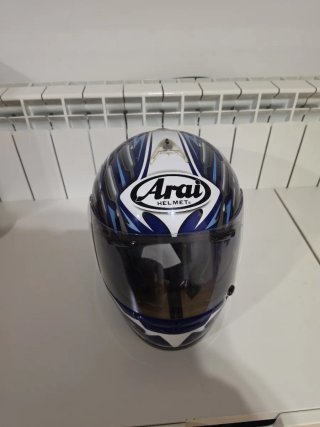 Casco Arai Azul y Plateado