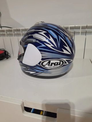 Casco Arai Azul y Plateado