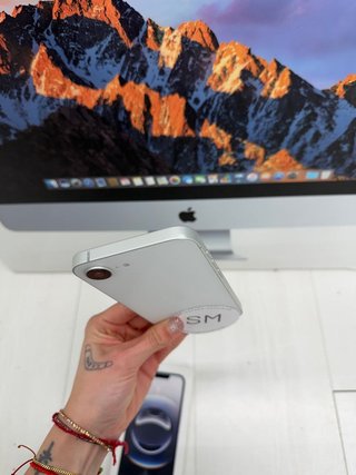 iPhone 16e 128GB cómo nuevo