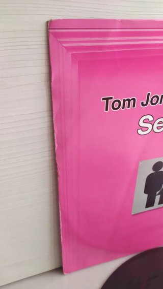 Tom Jones & Mousse T. Sex Bomb