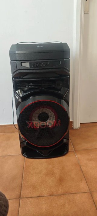 Altavoz LG XBOOM 500W