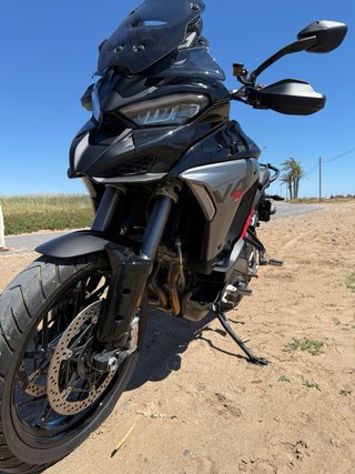 Ducati Multistrada V4 S 2025