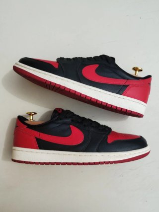 Jordan 1 Retro Low OG Bred (2015) - Size 41