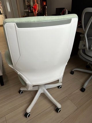 Silla de escritorio ergonómica verde