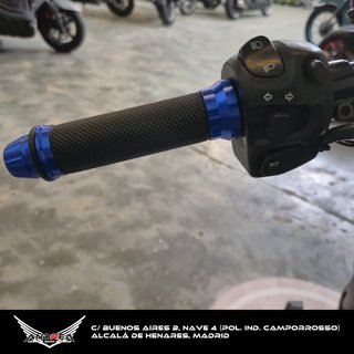 YAMAHA FZ1 S 2010 €68/MES S/E