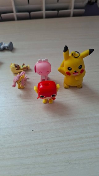 Mini Juguetes coleccionables de personajes