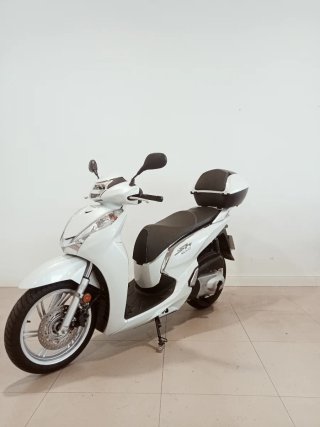 Honda SH 300i 2017 - 2670Km