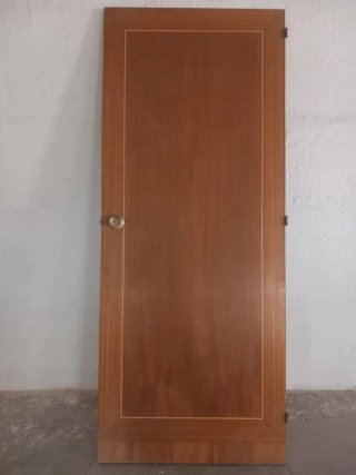 Puerta de madera