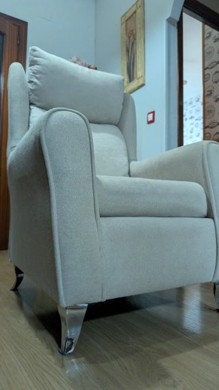 Butaca orejero beige tela