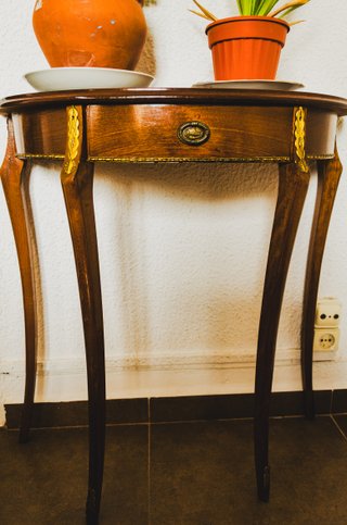 Mesa Auxiliar Estilo Art Deco Madera