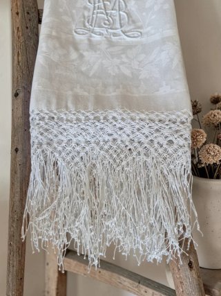 Textil antiguo toalla con monograma y flecos
