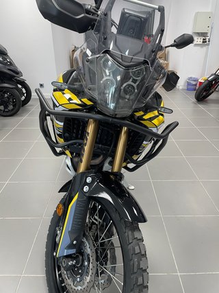 Yamaha Ténéré World Raid 2023 Negra/Amarilla