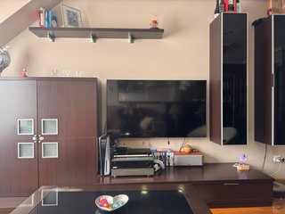 Mueble de salón madera y cristal