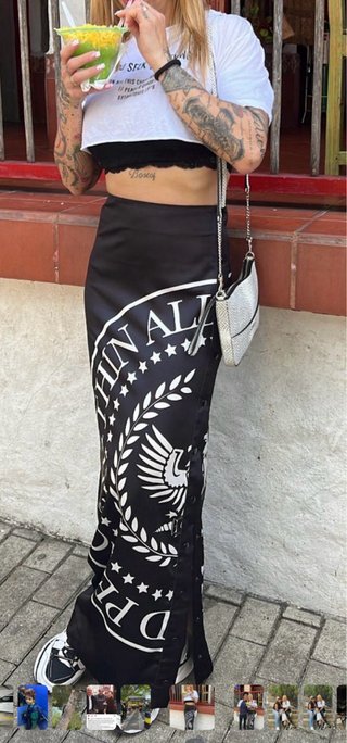 Conjunto Crop Top y Falda Larga Peace