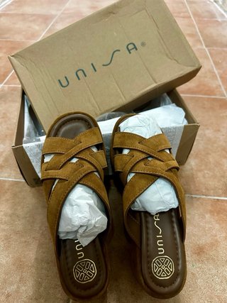 Sandalias Unisa Marrones Piel