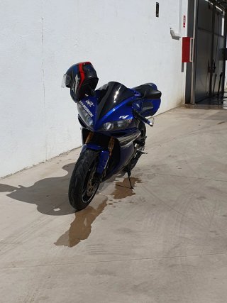 Yamaha R1 2006 Azul