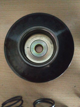 Polea trasera y muelle metrakit derbi variant