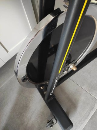 Bicicleta Estática Tecnovita Evo5000
