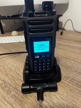 Quansheng TK11 Walkie-Talkie