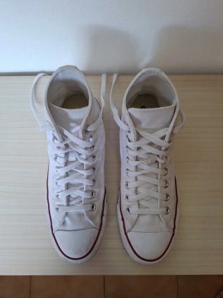 Converse Blancas Talla 40 (equiv. 40.5)