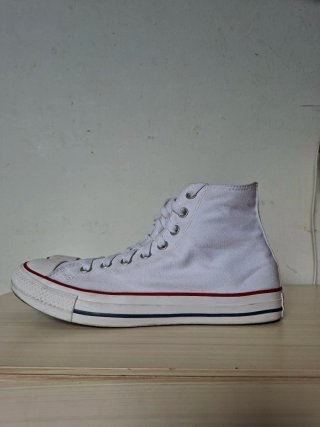 Converse Blancas Talla 40 (equiv. 40.5)