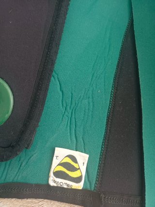 Traje neopreno niño verde y negro