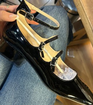 Zapatos Mary Jane charol negros T.38