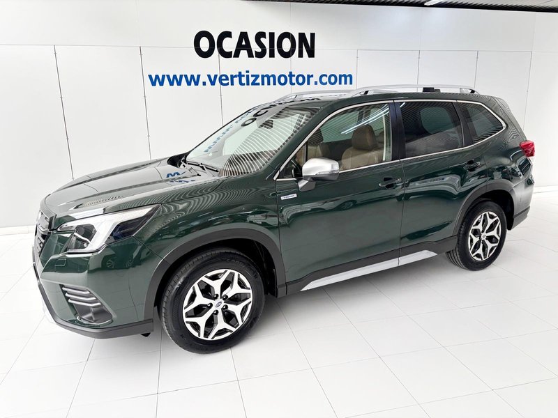 Subaru Forester 2.0i Hybrid CVT Executive Plus - foto 1
