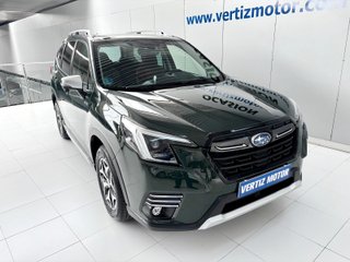 Subaru Forester 2.0i Hybrid CVT Executive Plus