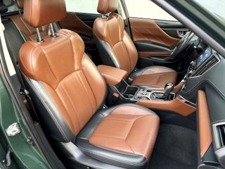 Subaru Forester 2.0i Hybrid CVT Executive Plus