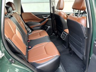 Subaru Forester 2.0i Hybrid CVT Executive Plus