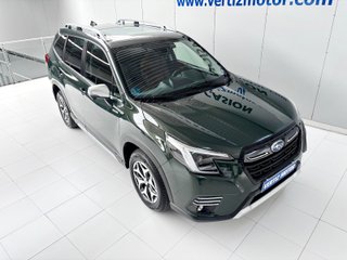 Subaru Forester 2.0i Hybrid CVT Executive Plus
