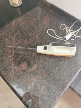 Cuchillo Eléctrico para cortar asados