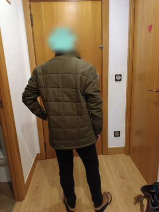 Chaqueta acolchada verde oliva Talla S. Md. Topman