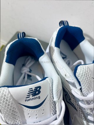 New Balance 530 Blanco Plata Azul Marino Talla 37.