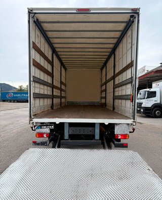 Camion rigido Renault D Wide 280 2016