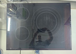 Placa Bosch 3 fuegos 71x52