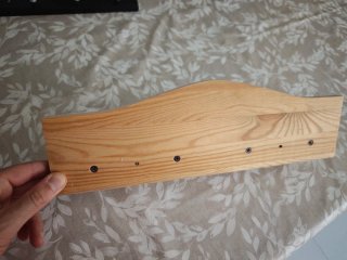 Perchero de madera con 4 colgadores