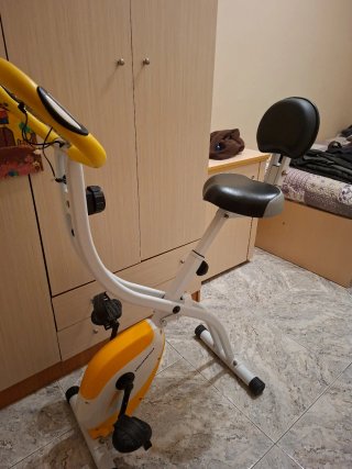 Bicicleta Estática Plegable Amarilla
