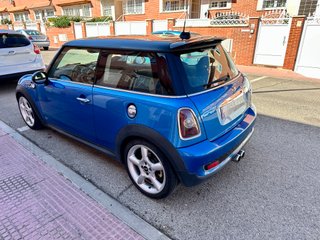 MINI Cooper S R56 2007