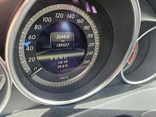 Mercedes-Benz C200 2012