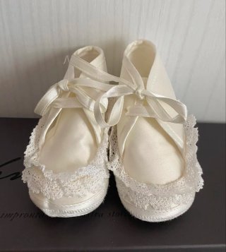 Scarpine battesimo raso pizzo n.19 neonata