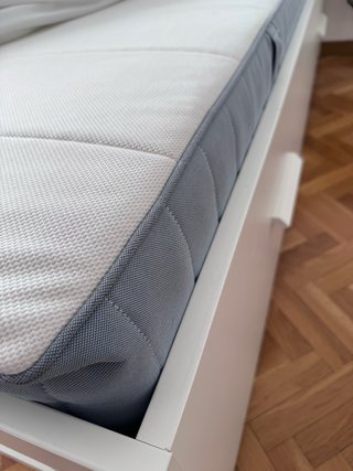 Cama 160cm + colchón
