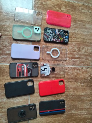 Fundas iPhone 11 (Varias)